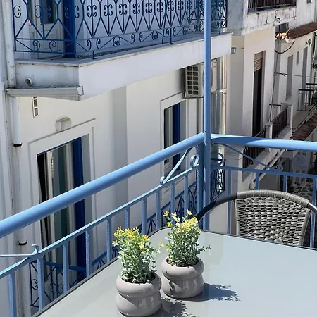 Casa vacanze House In Old Port Of Skiathos.